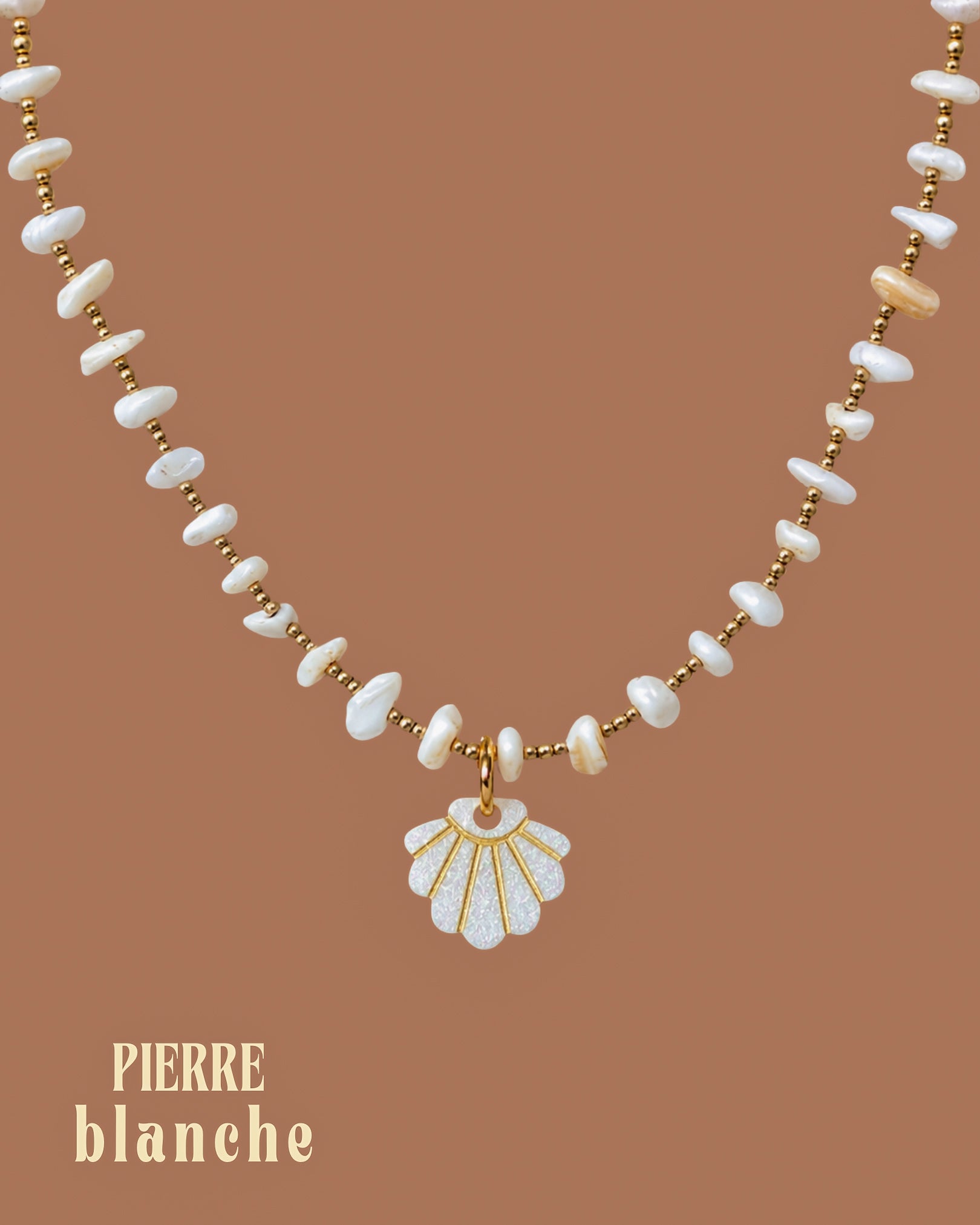 Collier Pierres