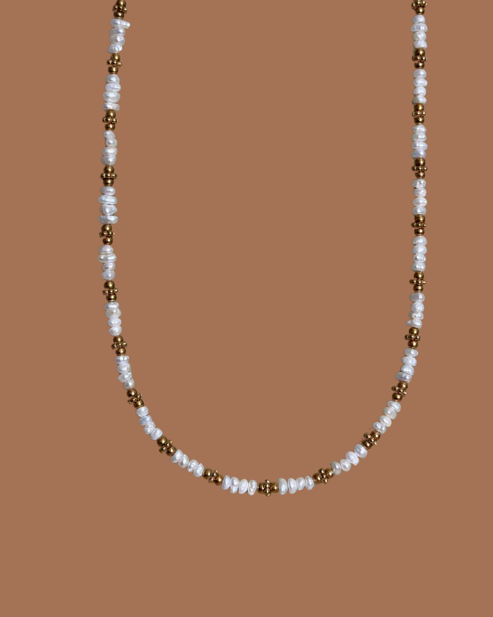 Collier blanc & doré
