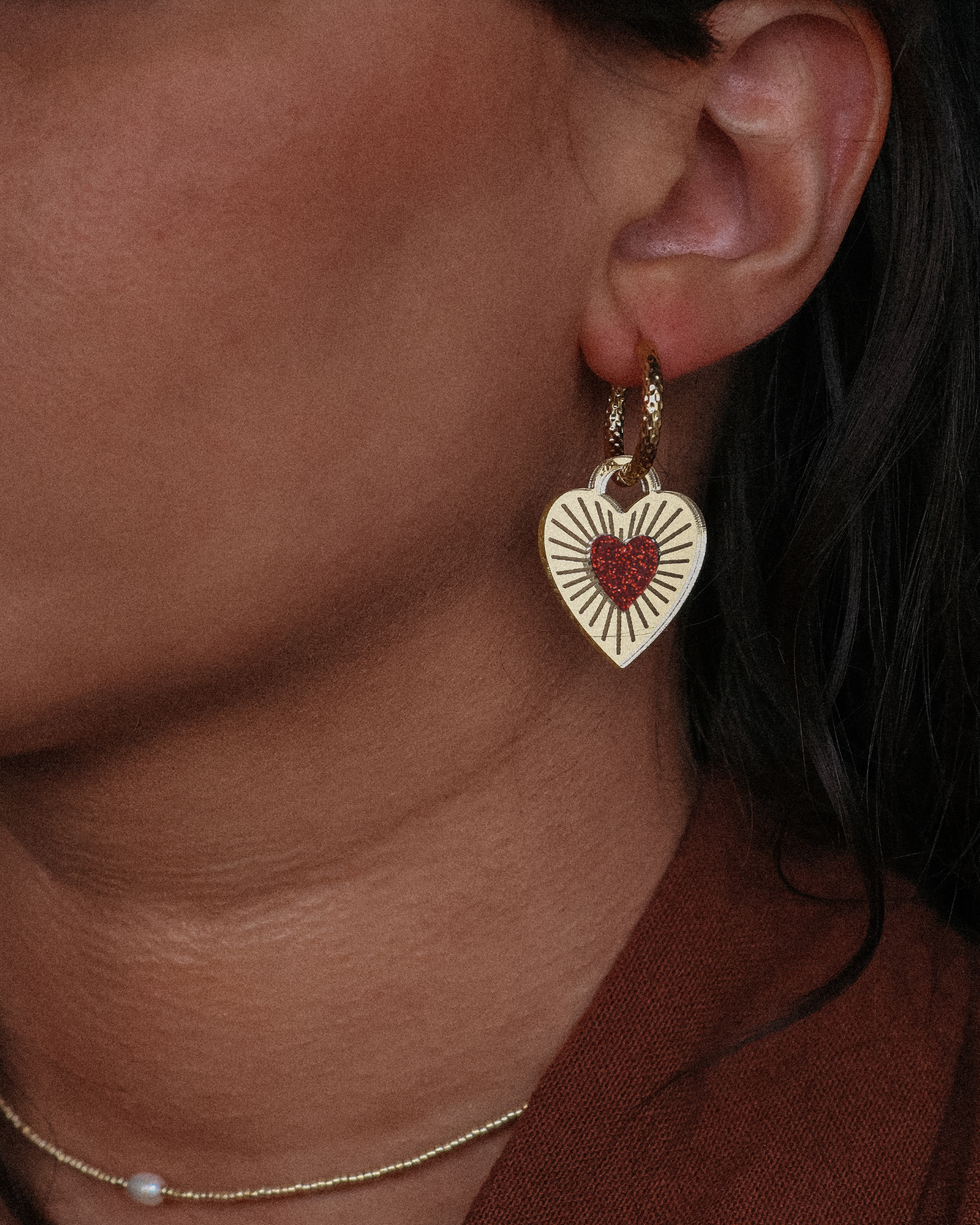 VALENTINE'S - RED CARPET